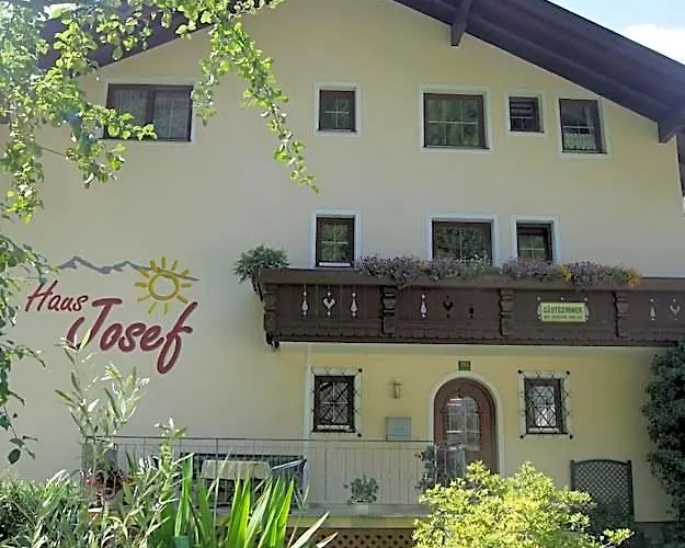 Bed and Breakfast Haus Josef Mayrhofen